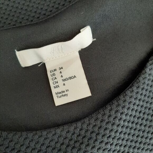 H&M Textural Weave Fabric Crewneck Fitted Mini Dress Black Sz 4 - Picture 11 of 12